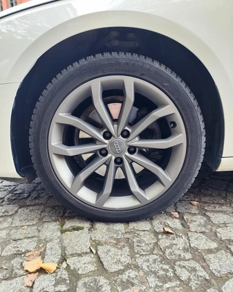 Audi A4 cena 92900 przebieg: 142000, rok produkcji 2020 z Poznań małe 191